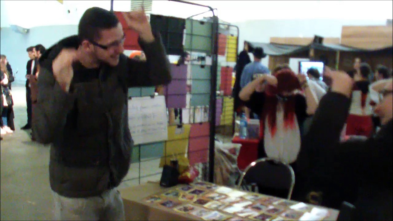 Le Professeur Djack en mode danse ridicule au Senyu