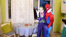 Устала человек-паук замороженные Эльза и человек-паук против джокер весело супергерой кино