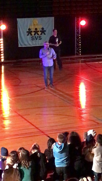 Prijsuitreiking DansFollie Leuven 2017: De Pluim ban de Jury: Eerste Leerjaar PBD !