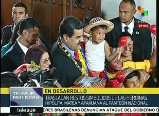 Mandatario y primera combatiente venezolanos rinden honores a heroínas