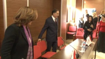 Şeref Malkoç: "Kadınlarımız Tarih Boyunca Hep Haksızlığa Uğramıştır, Belkide Kadınlarımızın En...