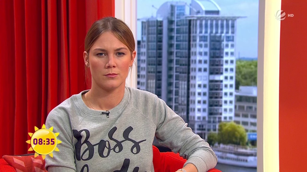 Alina Merkau – SAT.1 Frühstücksfernsehen – SAT.1 HD – 8.3.2017