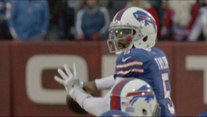 Bills keep Tyrod Taylor on restructured contract
