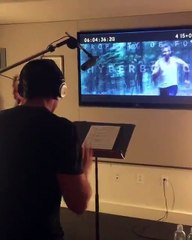 Hugh Jackman en plein doublage du film « Logan »