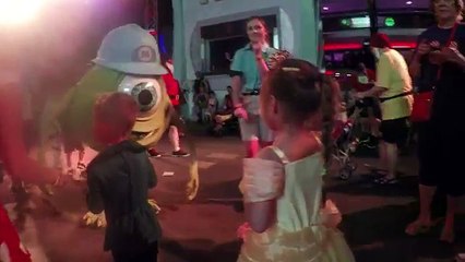 Family Fun Trip Disney Mickeys Not-So-Scary Halloween Trick or Treating, Parade & Firewor