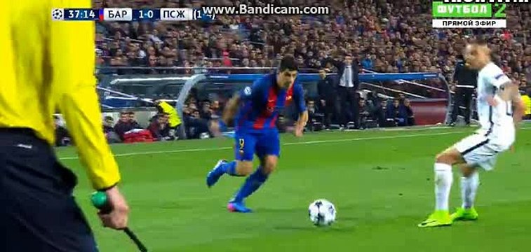 Lucas Moura Gets Injured FC Barcelona vs PSG - Champions League - 08/03/2017