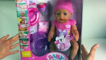 BABY POP FILMPJE LUIER VERSCHONEN BADJE SPEELGOED FILMPJE BABY DOLL NENUCO CHANGE DIAPER B