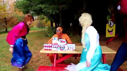 Spiderman & Frozen Elsa Surprise egg Hunt - Spiderman treasure hunt - Fun Superhero in Rea