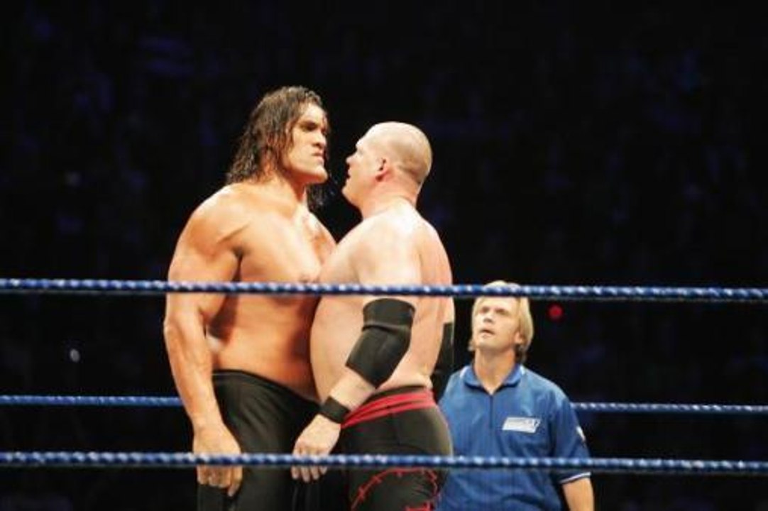 KANE VS THE GREAT KHALI.- SMACKDOWN. - 2008.
