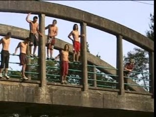 The water jump session 2........  freeriders are back