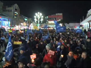 দ. কোরিয়ায় থাড ক্ষেপণাস্ত্র মোতায়েনের বিরোধিতা করে বিক্ষোভ