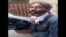 Meet Another Educated Pakistani ‘Beggar’ Who Speaks English Fluently 2017