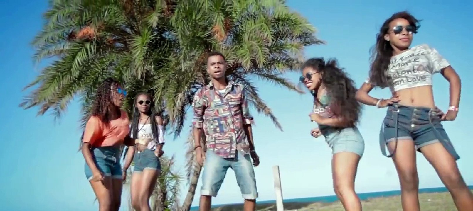 ZAZA GASY      -      Ambiance     (Gasy 2017 HD)