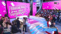 Evelyne Thomas allongée sur le bureau, Cyril Hanouna qui qui se lâche - Regardez le meilleur - et le pire - du TPMP d'hi