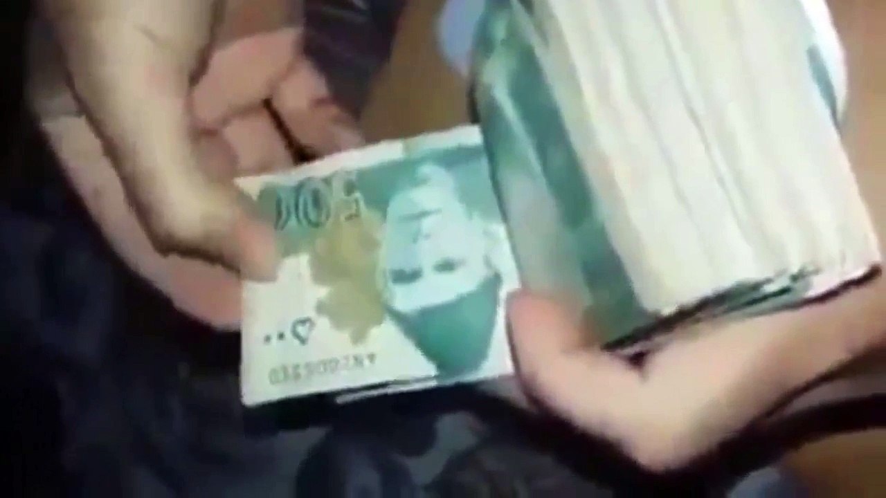 Be Careful While Receiving Cash From Bank