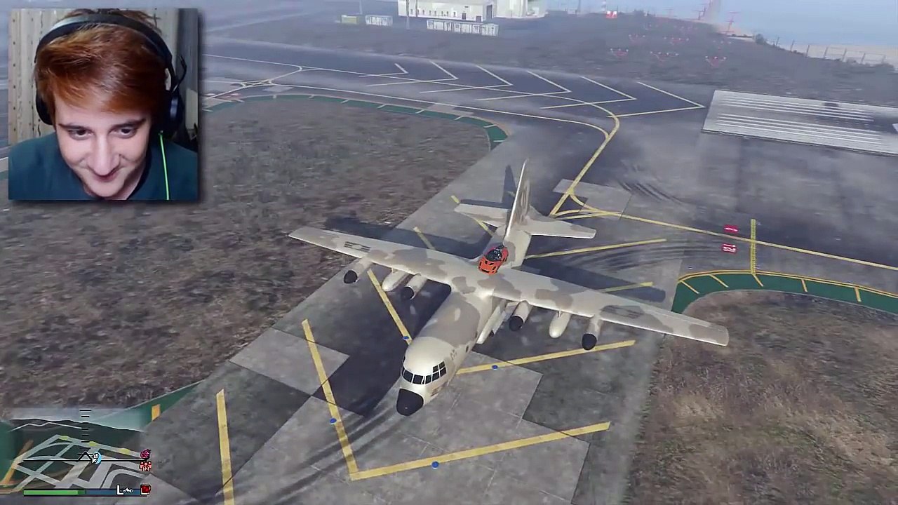 Roket Araba Uçağın Üstünde Roket Basarsa Ne Olur ? - GTA 5 Online