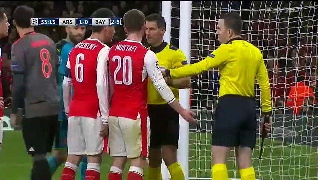 Arsenal humilié par le Bayern chez eux en ligue des champions :1-5