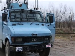 কাশ্মীরে ‘বন্দুকযুদ্ধে’ দুই সন্ত্রাসী নিহত