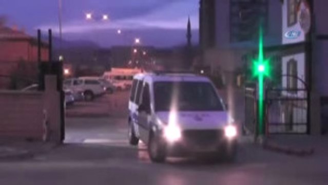 Uyuşturucu Tacirlerine 180 Polisin Katılımı ile Şafak Operasyonu