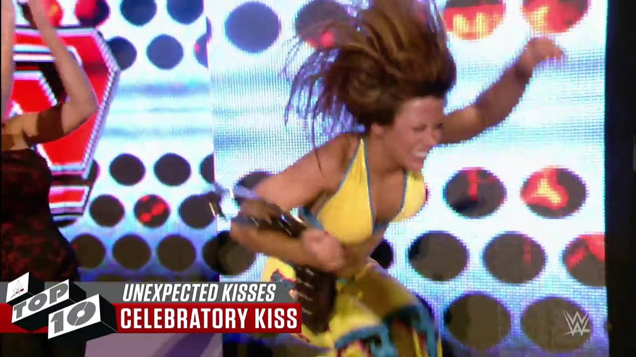 Unexpected kisses_ WWE Top 10