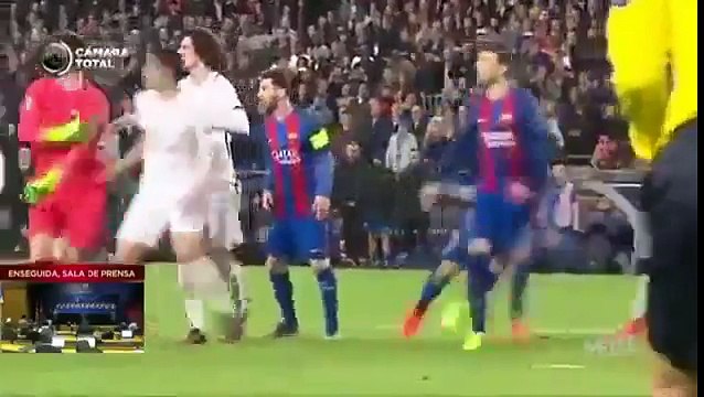 شاهد فرحة ميسي بعد تسجيل هدف التأهل لبرشلونة في مرمى باريس سان جيرمان