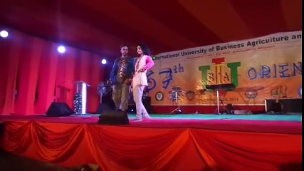 ঢাকার পোলার নাচ দেখুন ( না দেখলে চরম মিছ