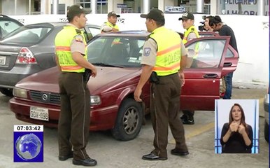 Detenidos infraganti tras robo de una casa