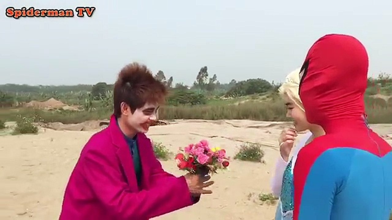 Человек-паук ! ж/ замороженные Эльза против зла Джокер супергерой в реальной жизни удовольствие