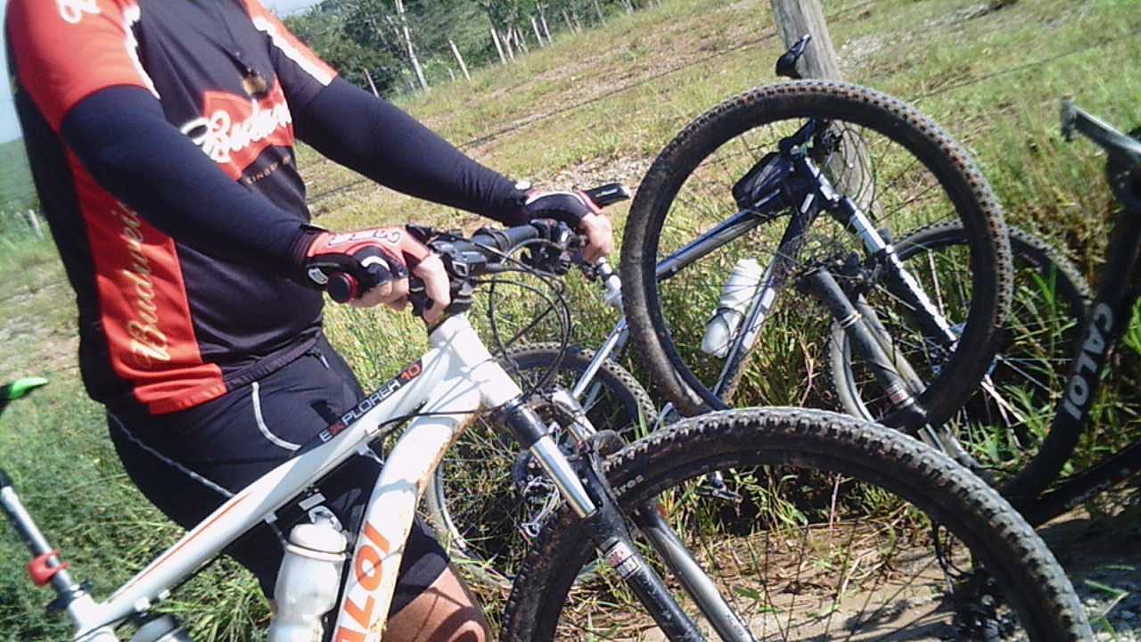 Porque pedalar, vamos pedalar, vamos viver, vamos trilhas, onde pedalamos, bikers, amigos, famíli nas trilhas, Tremembé, SP, Brasil, Marcelo Ambrogi