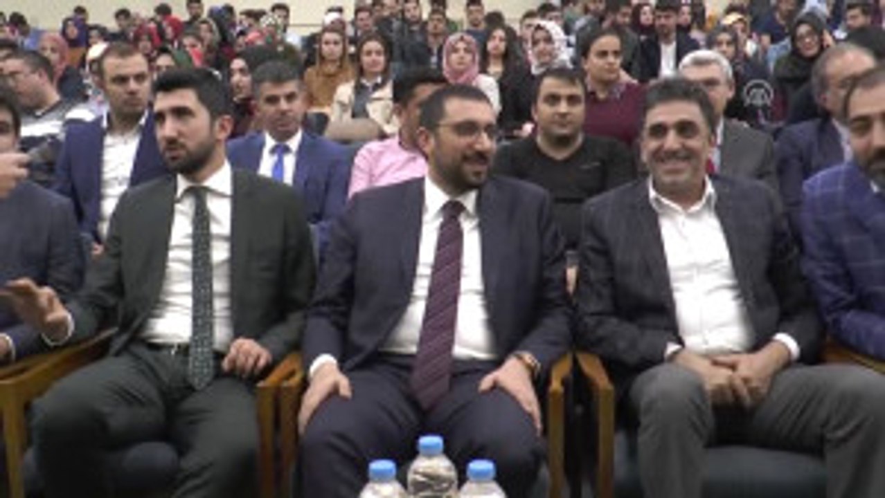 Cumhurbaşkanı Başdanışmanı Akış: "Toplumun Değerleriyle Bir Aradaysanız, O Zaman Yüzde 51'i...