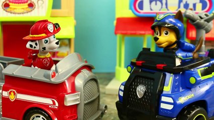 Paw Patrol Chase and Rubble Rescue Duplo Lego Spiderman Superheroes at Adventure Bay Towns