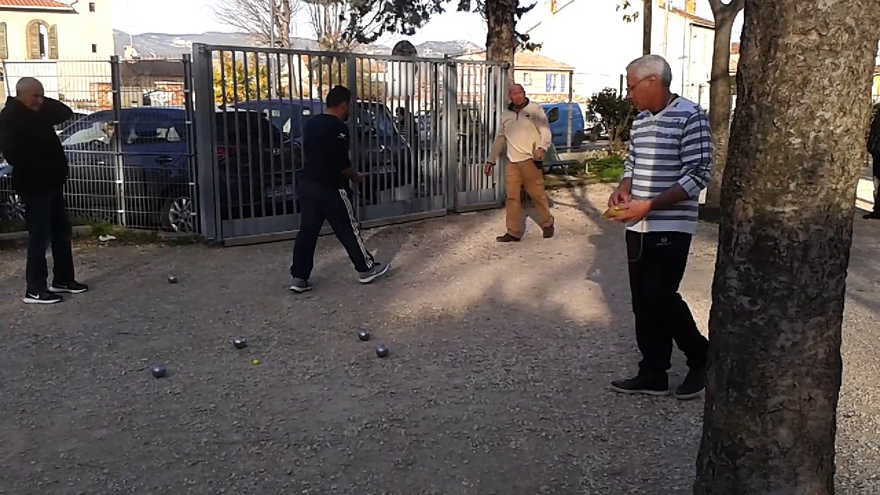 Et toine qui pense (pauvre LUIS)