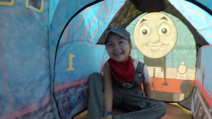 HUGE THOMAS AND FRIENDS SURPRISE TOYS TENT Egg Surprises Ride-On Train Set Toy Trains & Track Sets-HdS2qAru