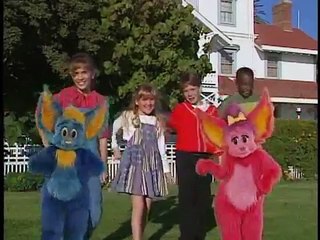 Boppin with the Biggles by Kidsongs | Top Songs For Kids