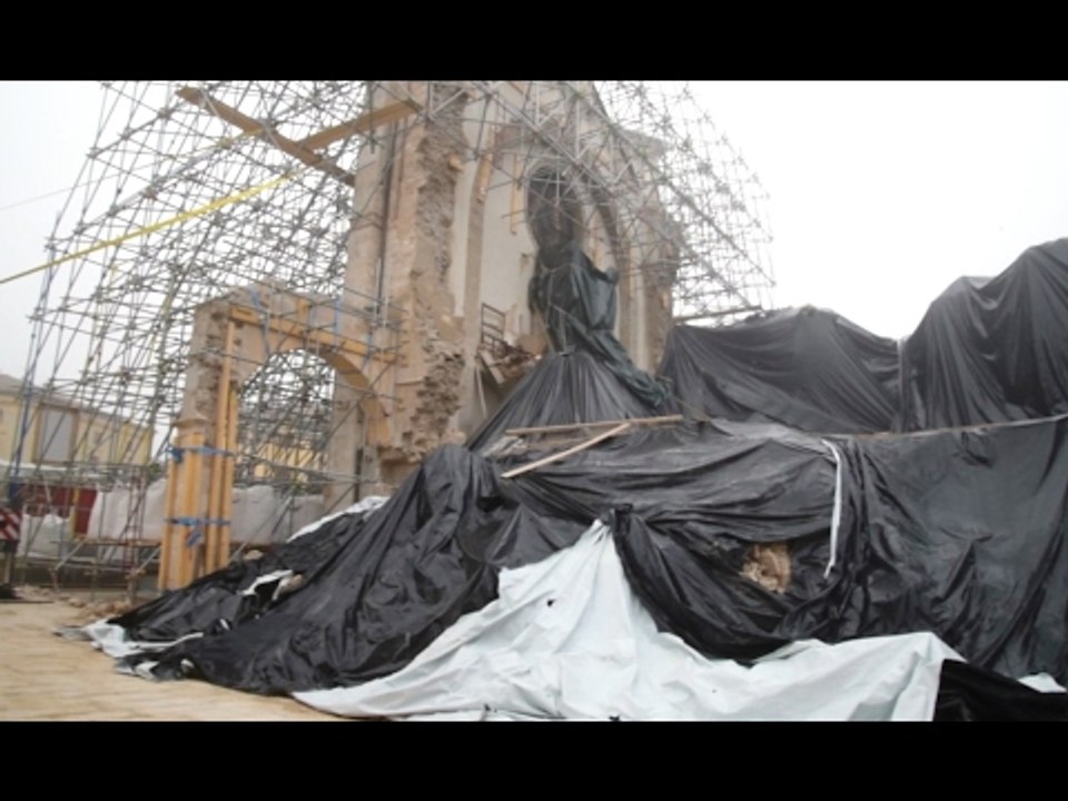 Norcia (PG) - Terremoto, completamento sicurezza Basilica San Benedetto (16.02.17)