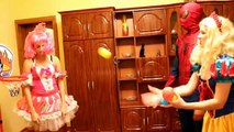 Увлеченный Человек-Паук? Девочка-торт плачет! Смешной фильм супергерой в реальной жизни : человек-паук д