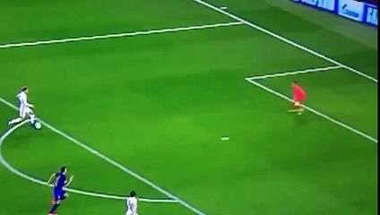 Mascherano Foul on Di Maria - Penalty Denied ? ~ Barcelona 6-1 PSG (2017)