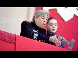 "Vicelardisme, Gouinage et Sodomage" JACKY AU ROYAUME DES FILLES Extrait # 2