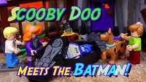 Scooby Doo Lego Mystery Mansion Finds Robin and Batman Legos with Shaggy Freddy Daphne and Velma-3igMb