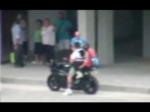 Maddaloni (CE) - Spaccio davanti ai bimbi che giocano: 10 arresti (13.02.17)