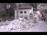 Castelsantangelo sul Nera (MC) - Terremoto, demolizione fabbricato (14.02.17)