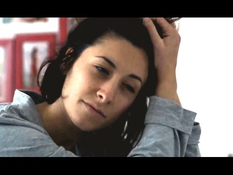 San Valentino - Questo non è amore , il camper della Polizia contro la violenza sulle donne