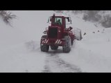 Norcia (PG) - Neve, lavori per riapertura strada provinciale 476 (20.01.17)
