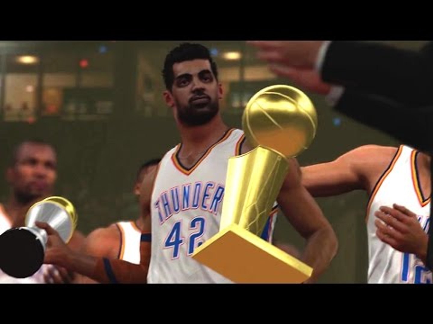 ⁣Quoi, vous n'avez encore jamais joué à NBA 2K ?
