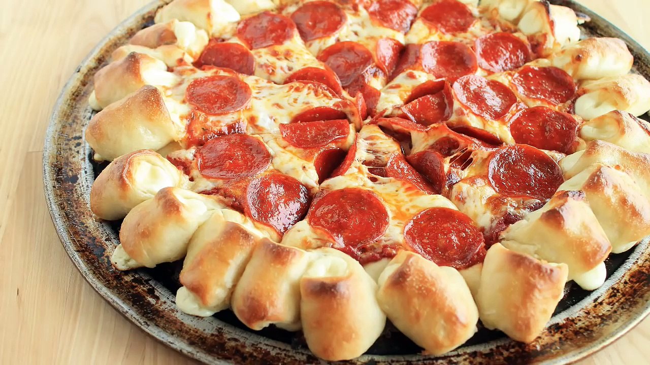 Homemade Cheesy Bites Pepperoni Pizza Recipe!