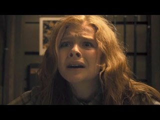 CARRIE "Enfermée dans le placard" Extrait VOST # 1