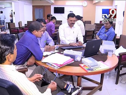 Ahmedabad : Gambling den busted, 28 arrested - Tv9 Gujarati