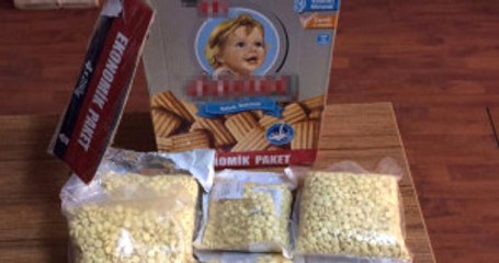 2 Suriyelinin Çantasındaki Bisküvi Kutusundan Uyuşturucu Çıktı