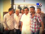 Arbuda Co-op bank fraud case : Prime accused Rakesh Agrawal surrenders before Abu police - Tv9