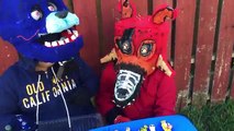 GIANT Play-Doh FIVE Nights at Freddys Surprise Egg: BONNIE  NIGHTMARE FOXY  FREDDY  CHUCKE. CHEESE